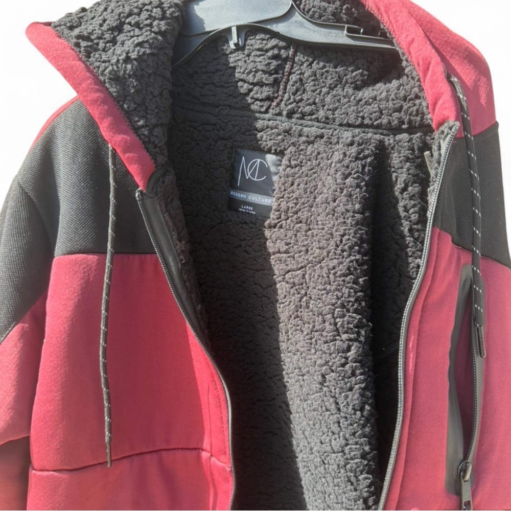 Modern Culture Men's Faux Sherpa Lined Zip-Up Hooded Jacket. - Picture 7 of 10